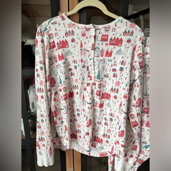 Roller Rabbit Christmas Village Pajama Set - Picture 4 of 8
